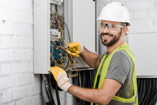 Best Electrical Troubleshooting Services  in Charleston, IL